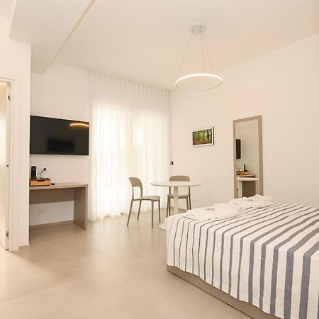 Agora Vieste Rooms & Apartments Extérieur photo