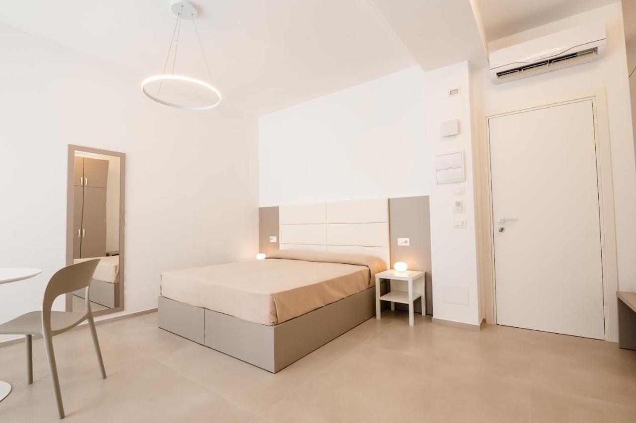 Agora Vieste Rooms & Apartments Extérieur photo