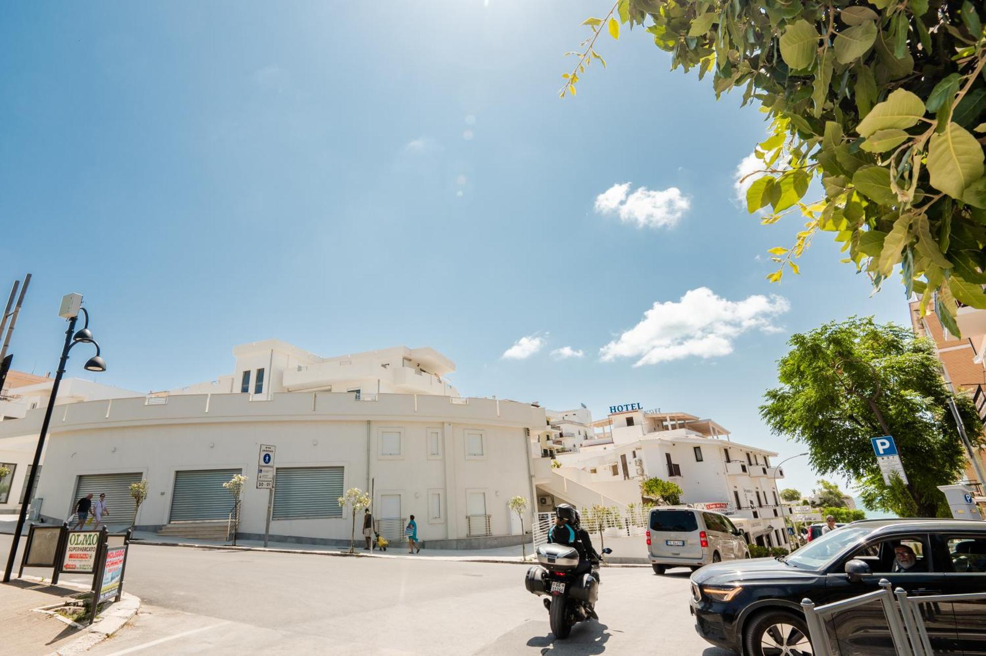Agora Vieste Rooms & Apartments Extérieur photo