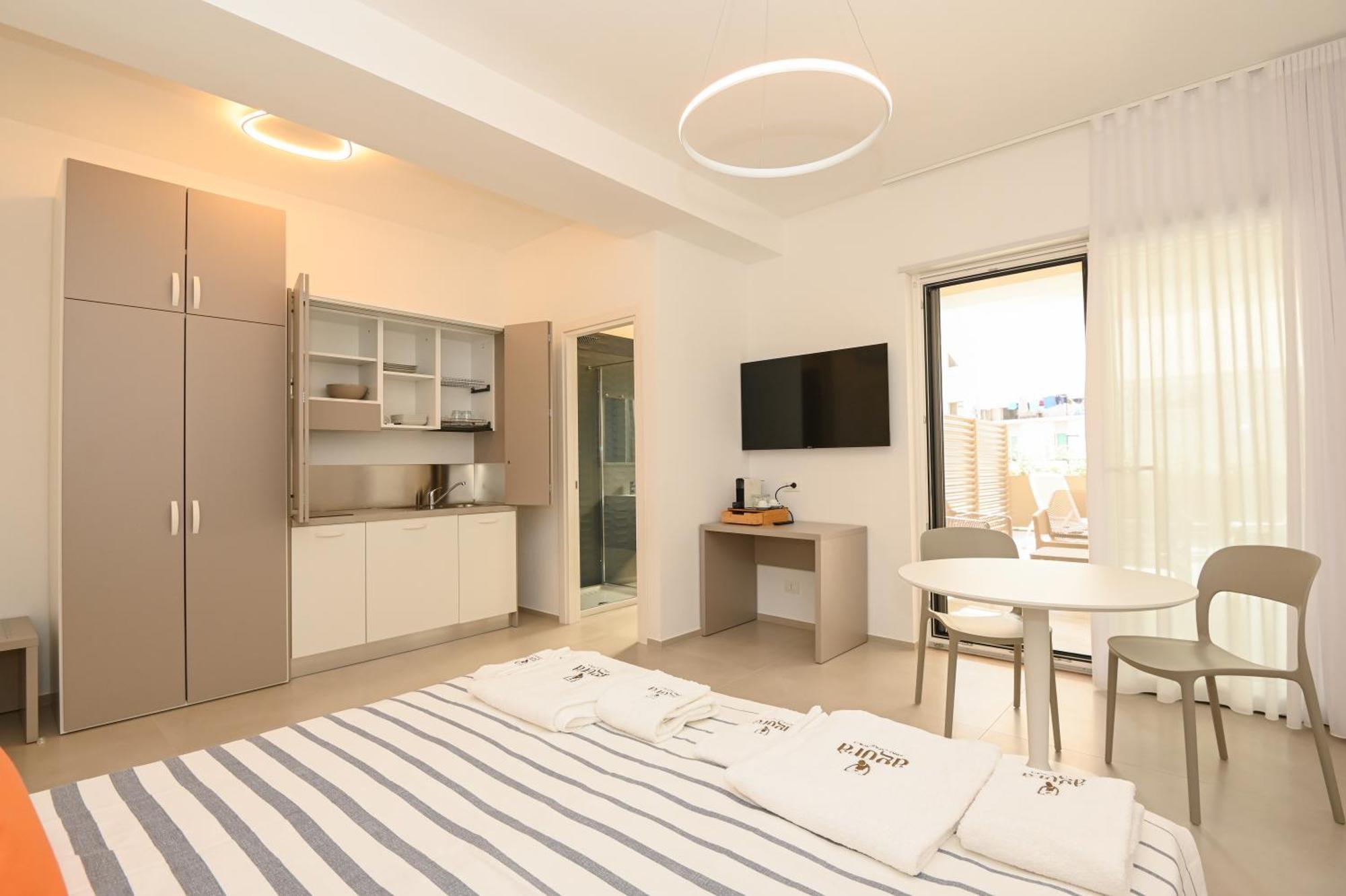Agora Vieste Rooms & Apartments Extérieur photo