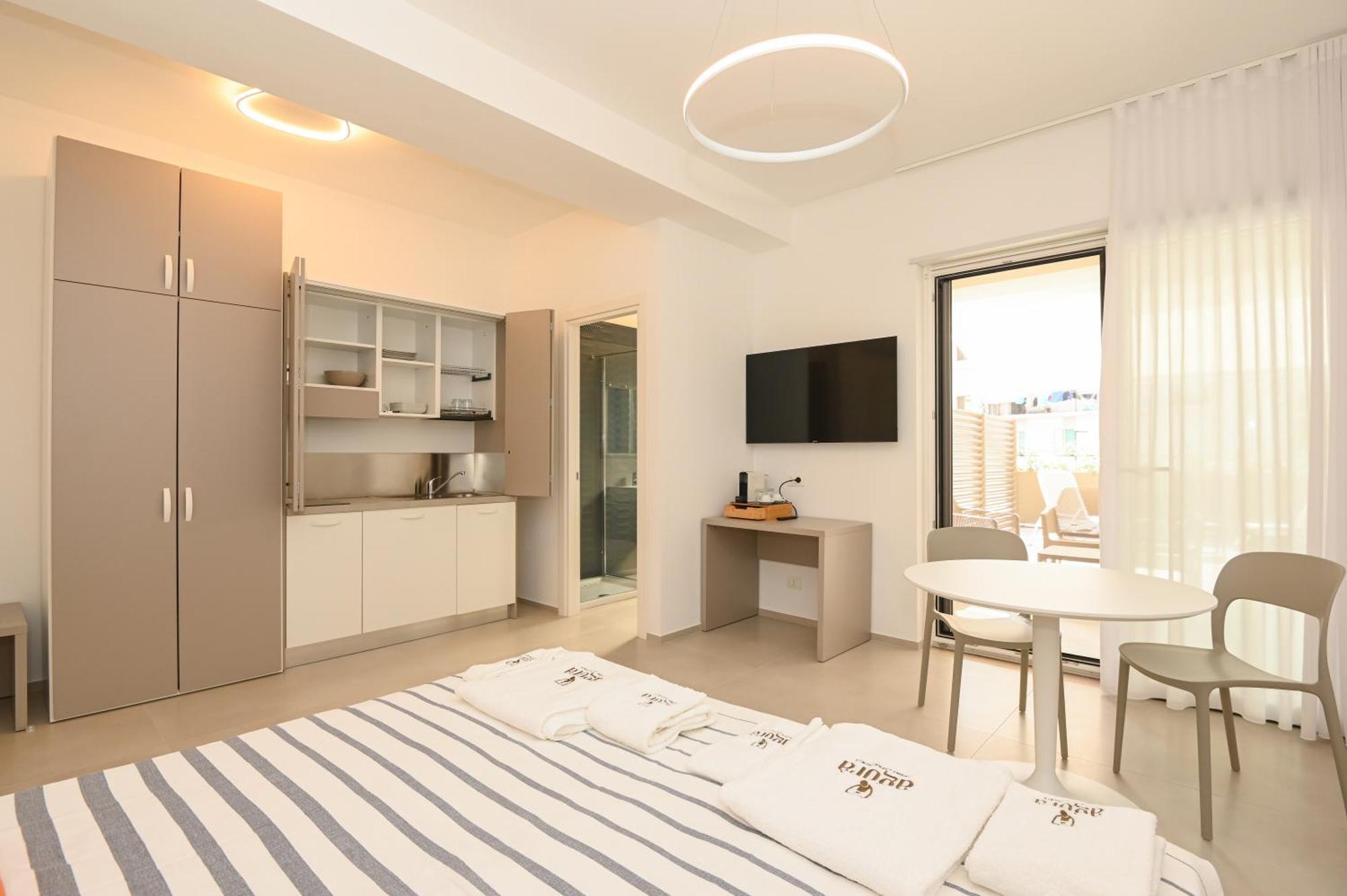 Agora Vieste Rooms & Apartments Extérieur photo