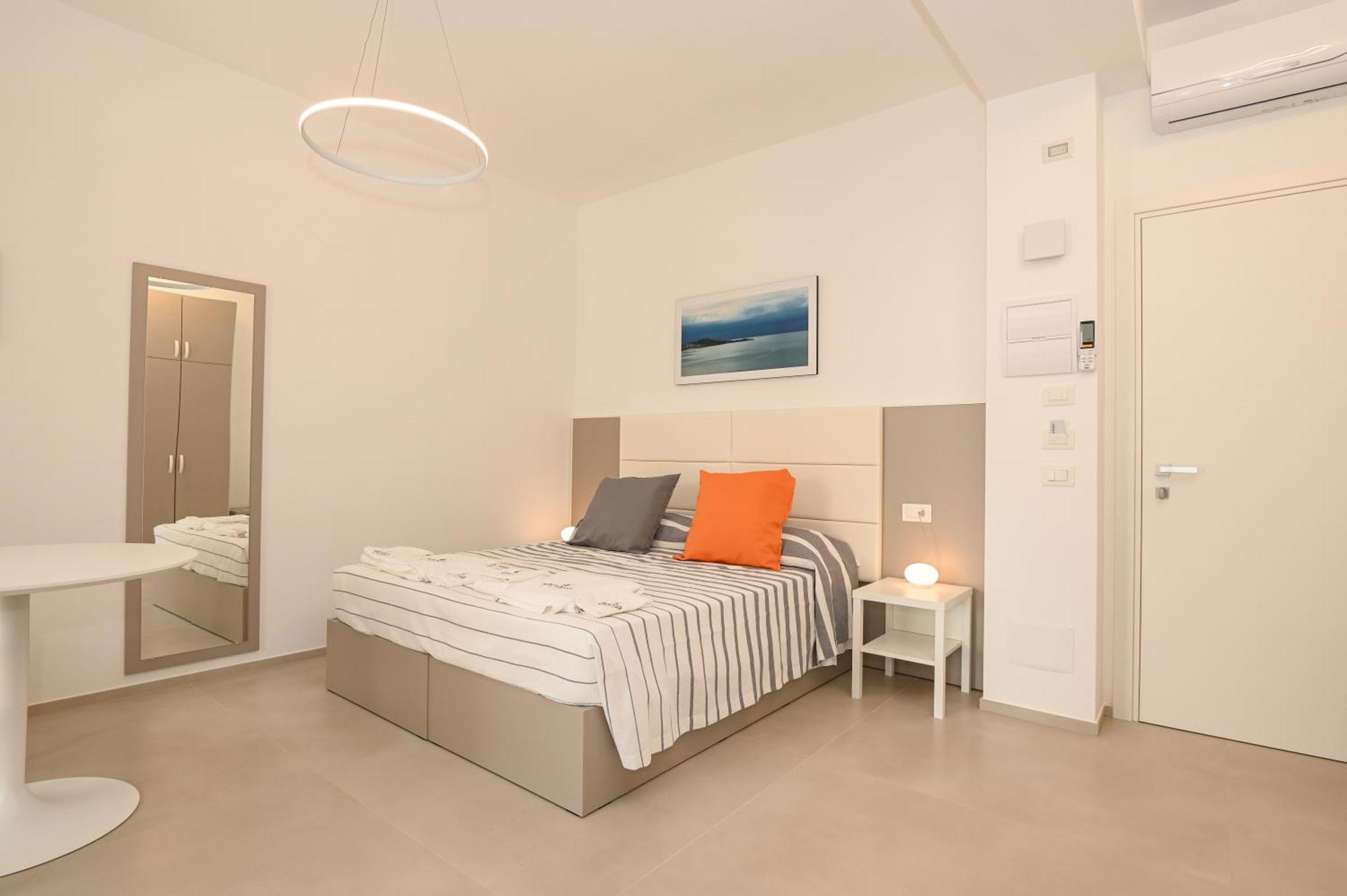Agora Vieste Rooms & Apartments Extérieur photo
